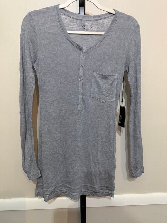 Rails Tops - Rails Gray Long Sleeve Henley Pocket Tee Size S Made in USA NWOT